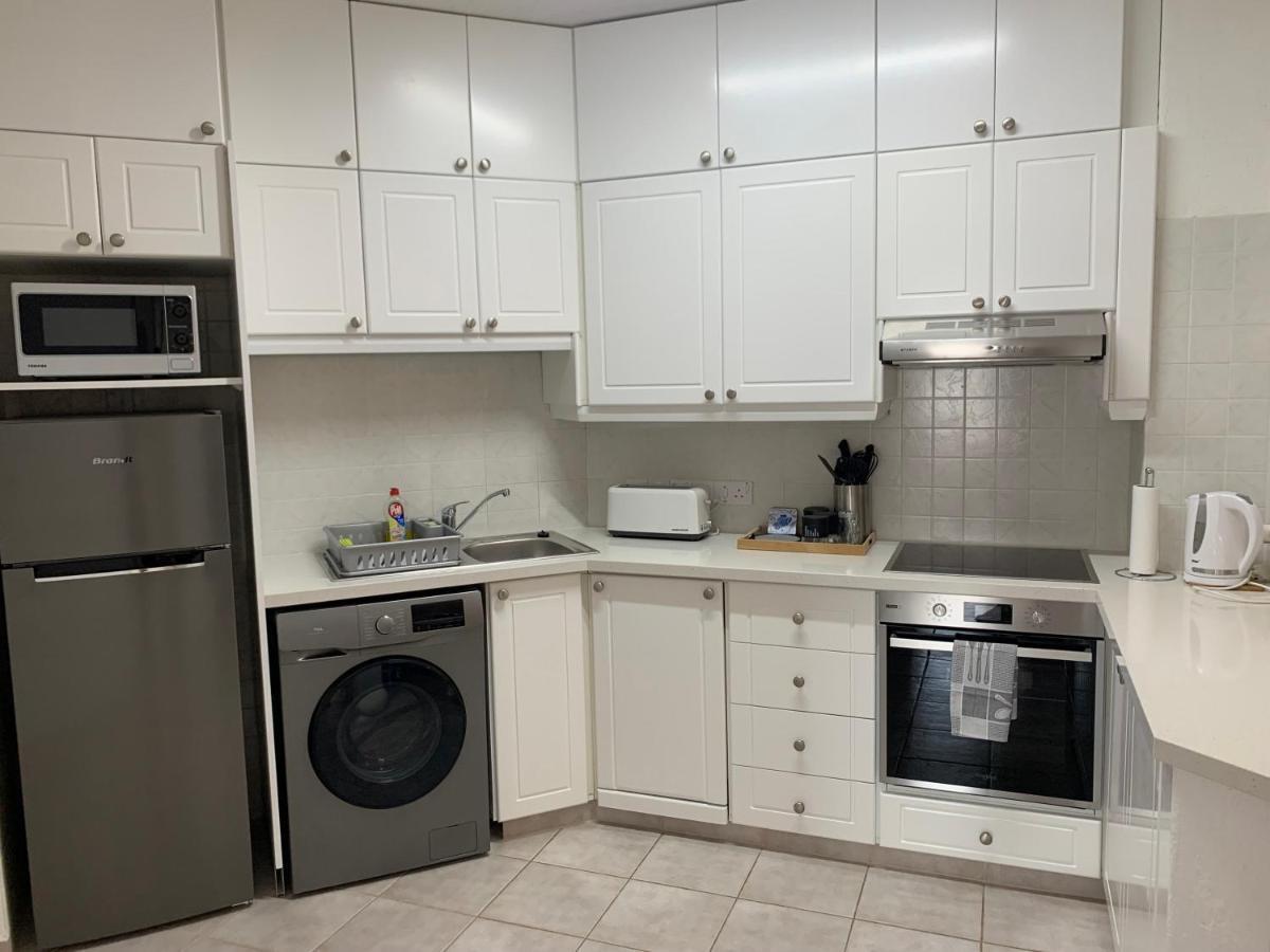 Kings Palace - Stylish, Modern 2 Bed With Sea Views Paphos 外观 照片