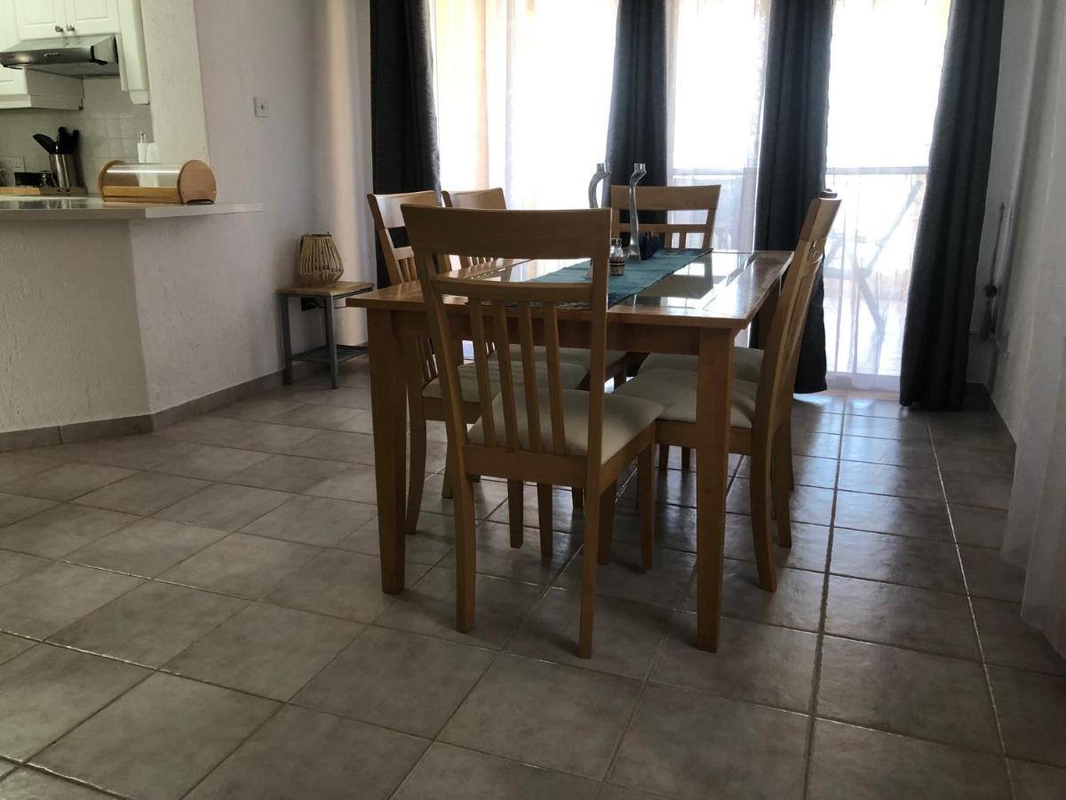 Kings Palace - Stylish, Modern 2 Bed With Sea Views Paphos 外观 照片