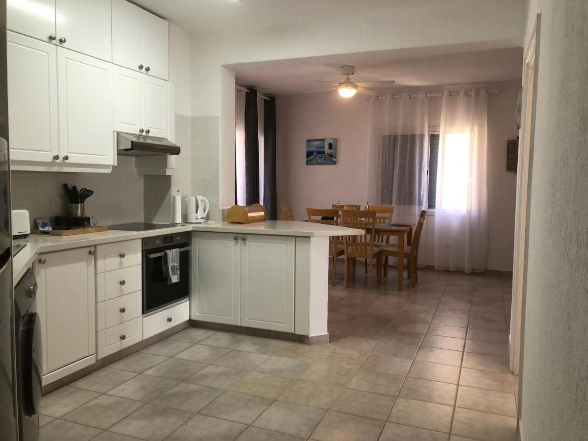 Kings Palace - Stylish, Modern 2 Bed With Sea Views Paphos 外观 照片